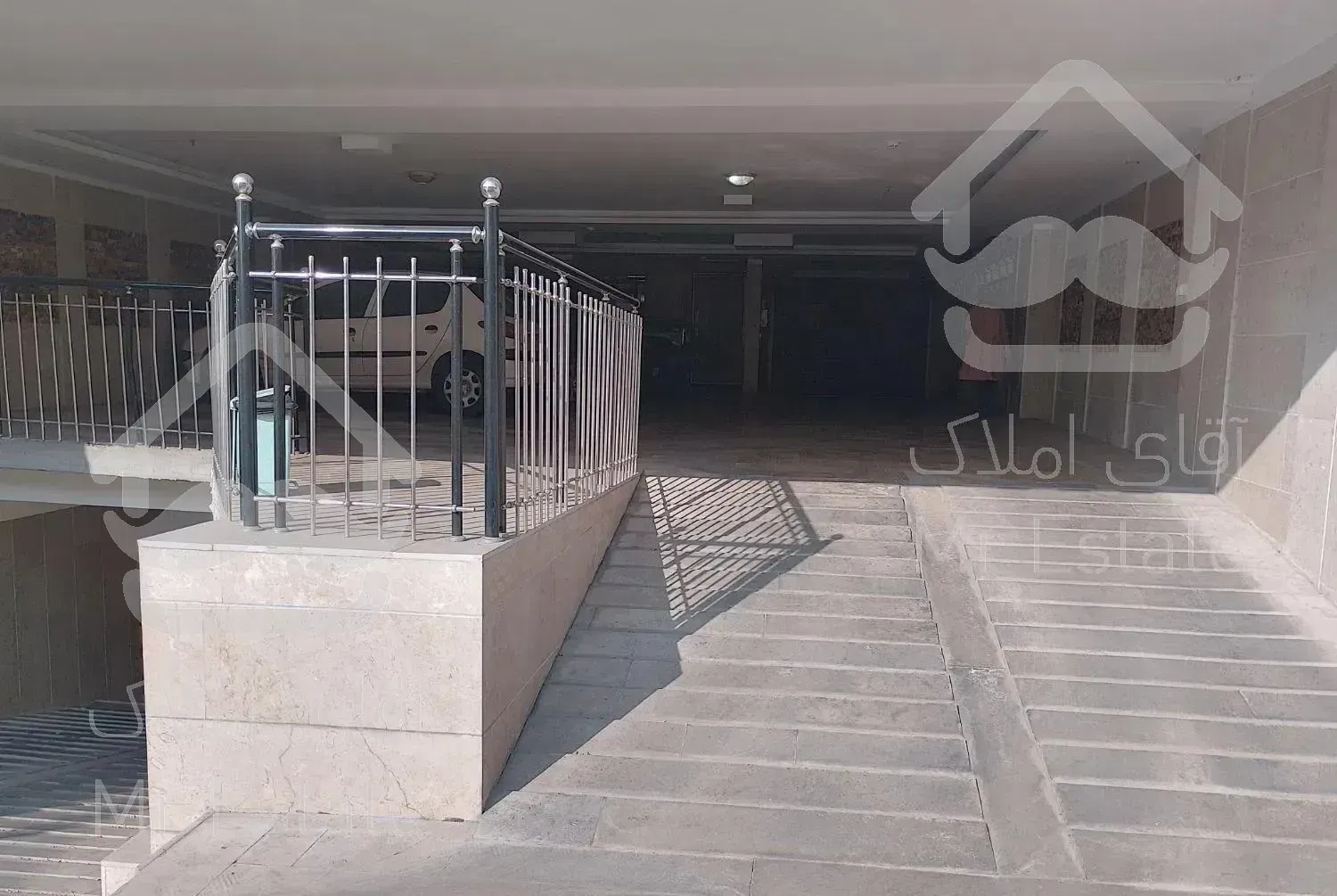 اپارتمان ۹۷ متری ۲ خواب امیر ابادشمالی