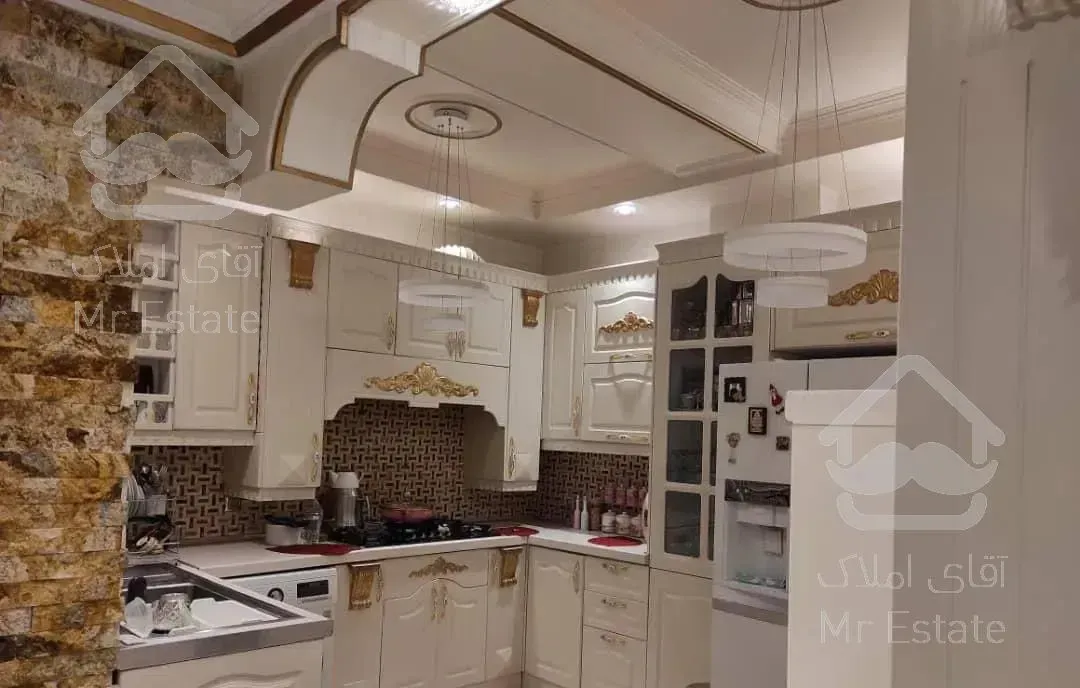 95متر        دوخواب    سالن پرده خور     اشرفی