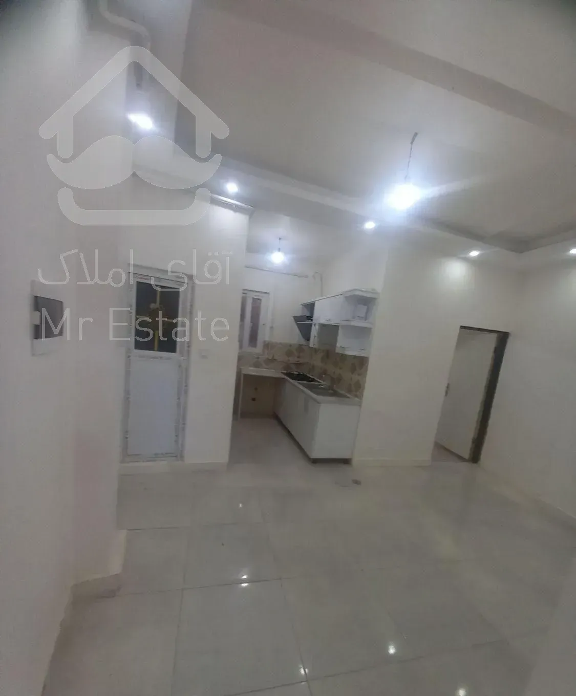 فروش آپارتمان ۵۰ متری ۱ خوابه همکف در حمیدیان