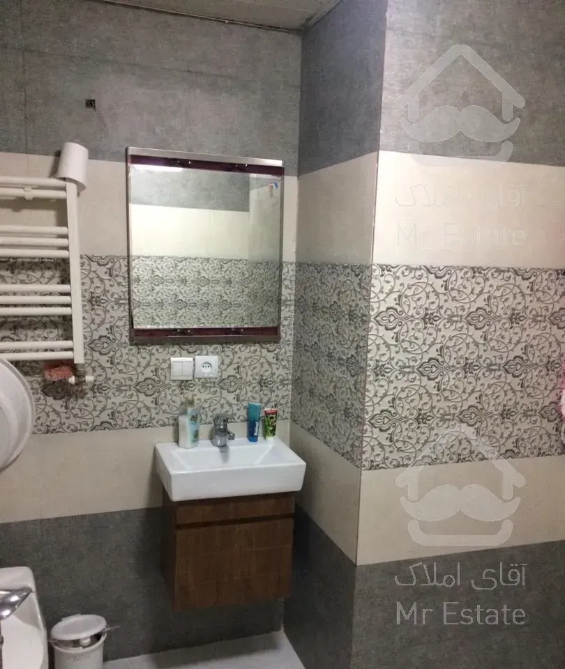 143متر/دوبلکس/سند تک‌برگ/دریاچه چیتگر