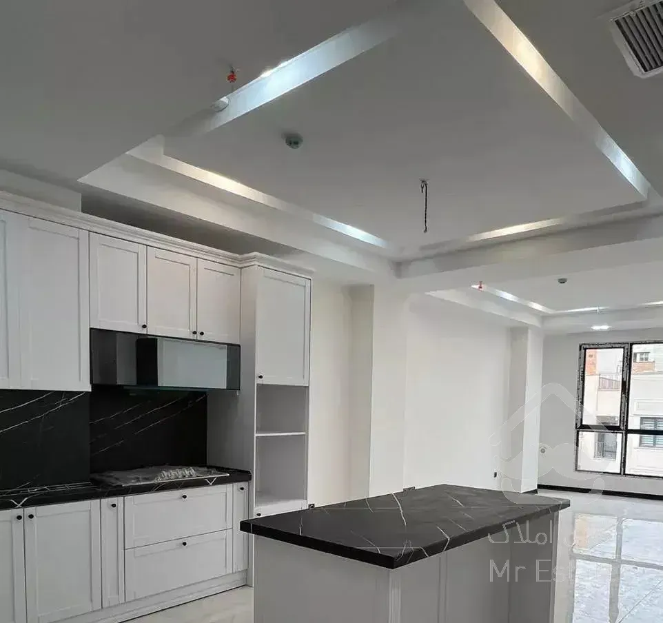 ۸۸متر/کلیدنخورده/فول امکانات/خوش نقشه/تک واحدی