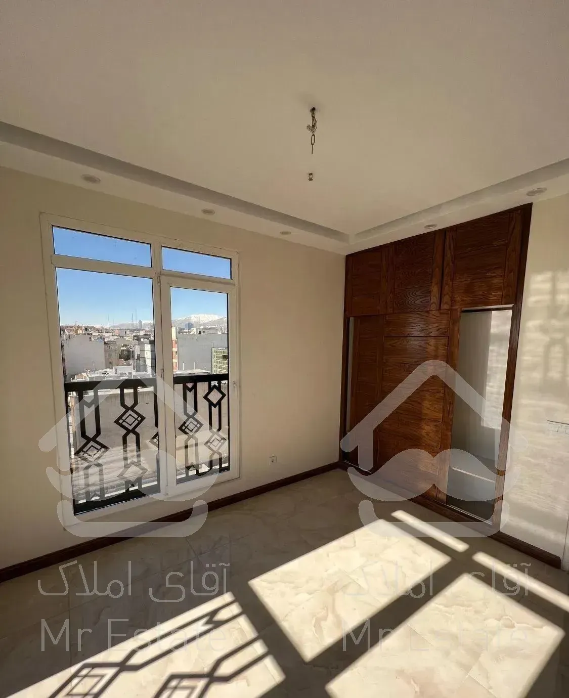 * خواجه عبدالله ' ۱۰۴ متر نوساز فول امکانات *