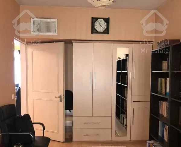 آپارتمان ۱۳۴ متری ، ولیعصر پسیان ظریف نیا