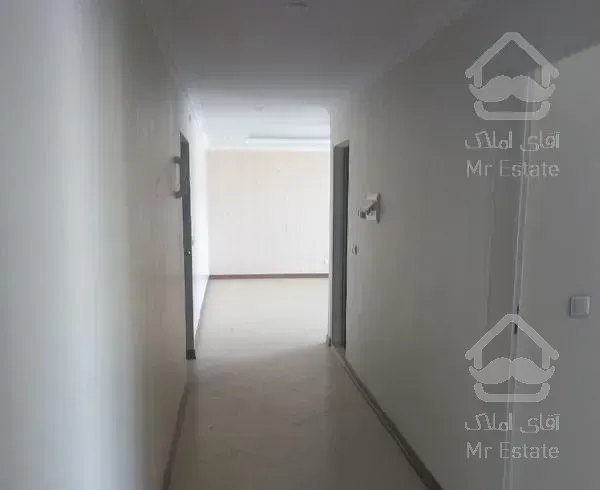 طبقه آخر-۹۰متری دو خواب-ویو دریاچه