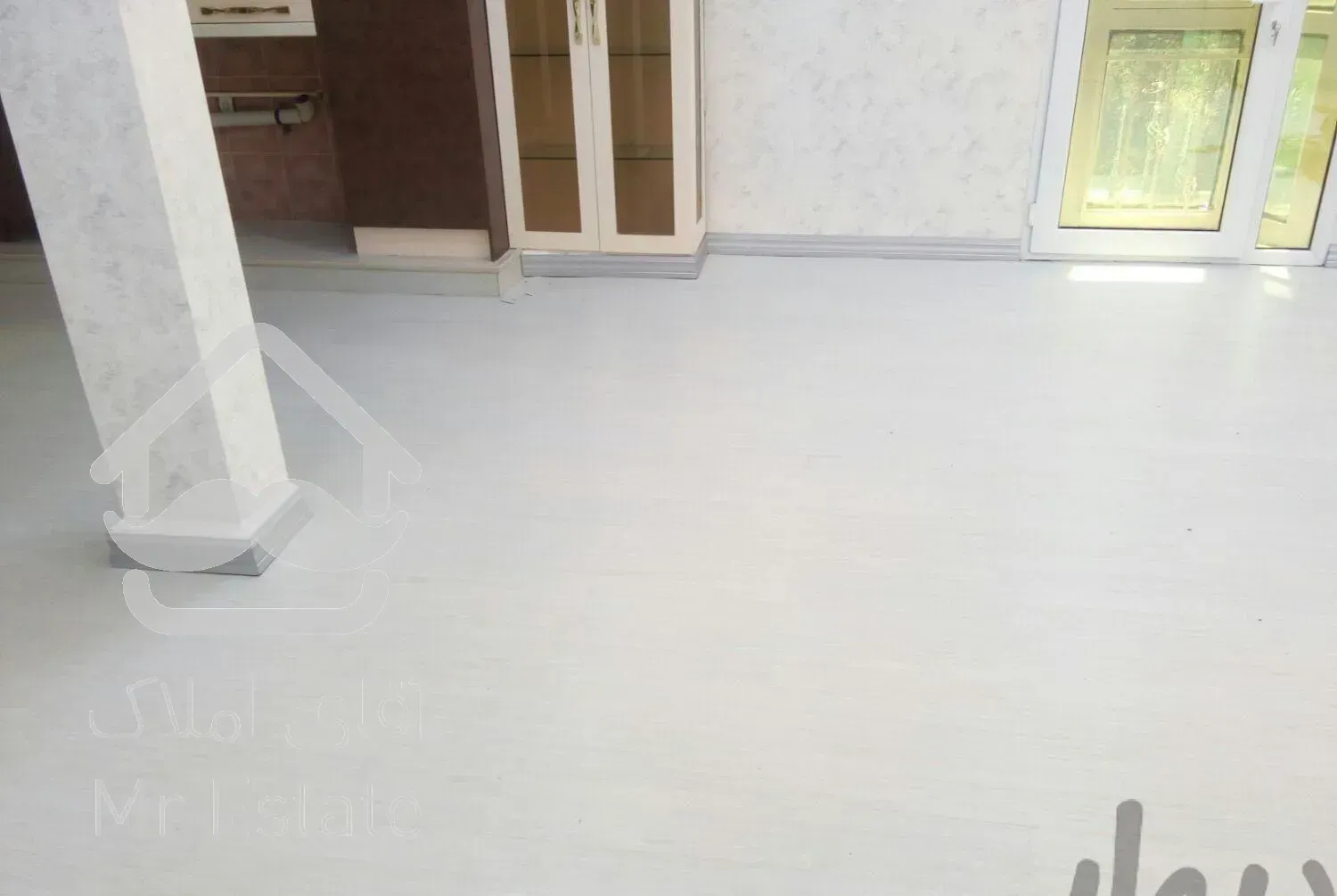 نصاب وفروش تاپشیت پارکت ترومووال کفپوش قرنیز