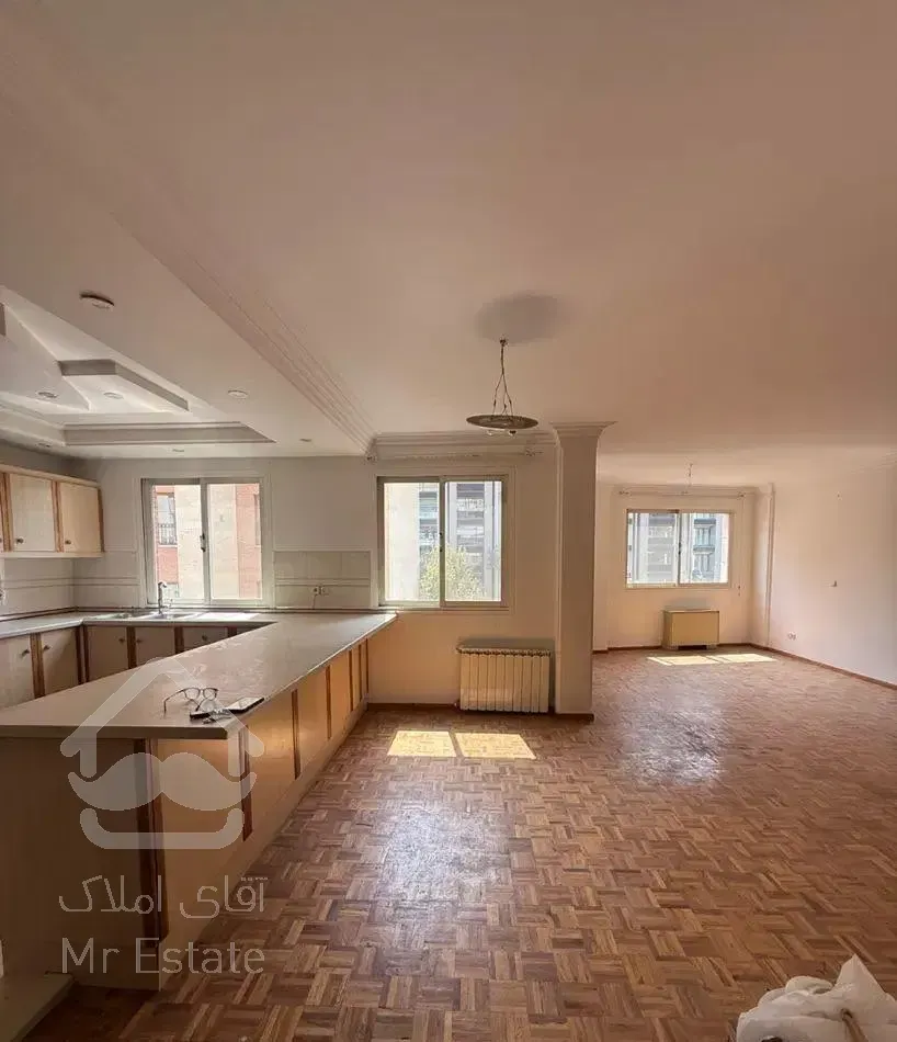 کلید طلایی (زعفرانیه ۱۱۰ متر )