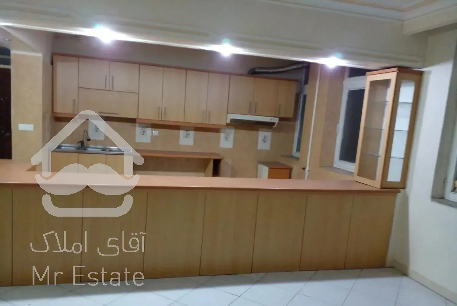 150متر 3خواب رهن کامل *جمالزاده-مهدیزاده*