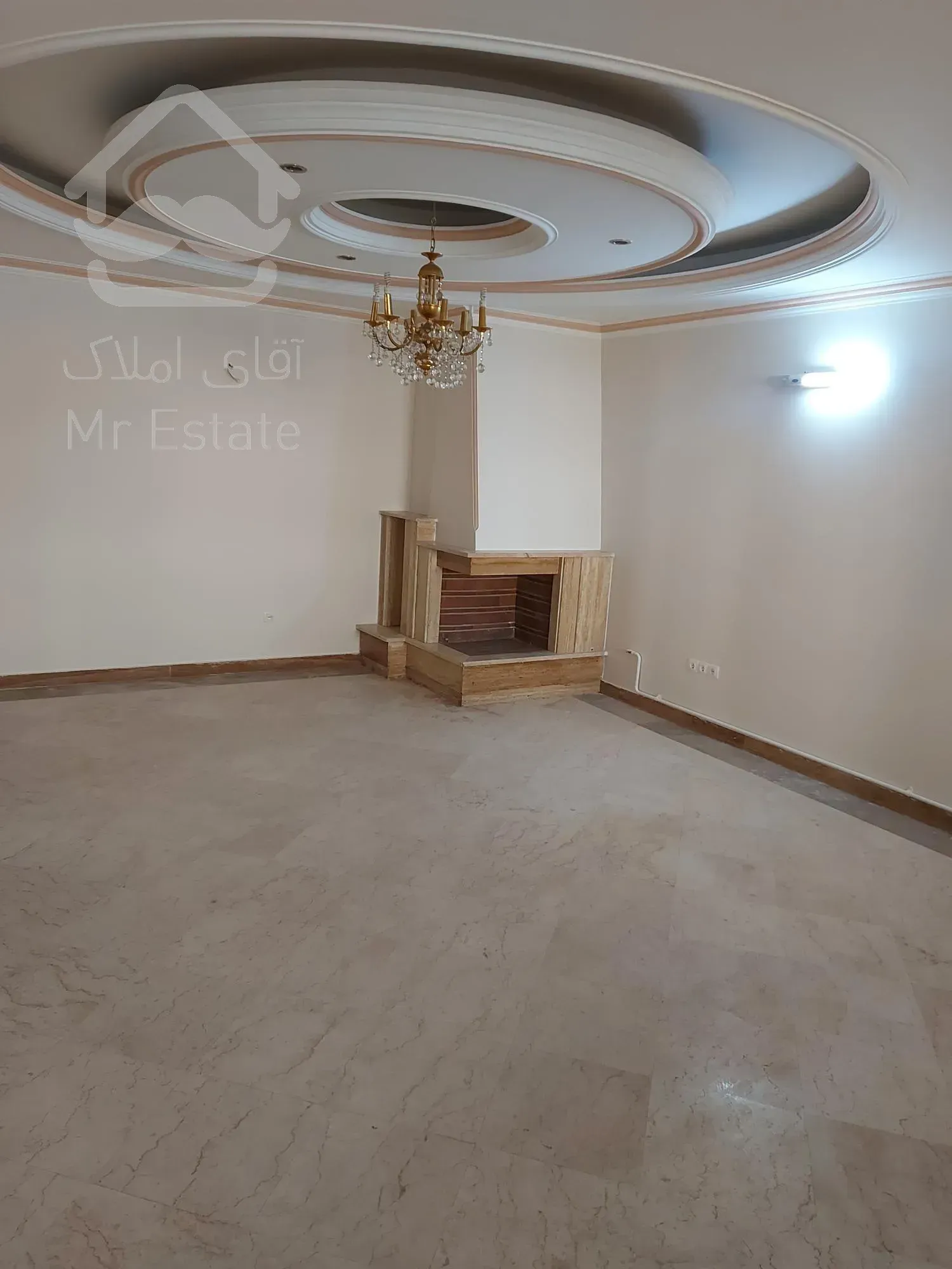 فروش ۱۰۵ متری دریاچه با سند تک برگ