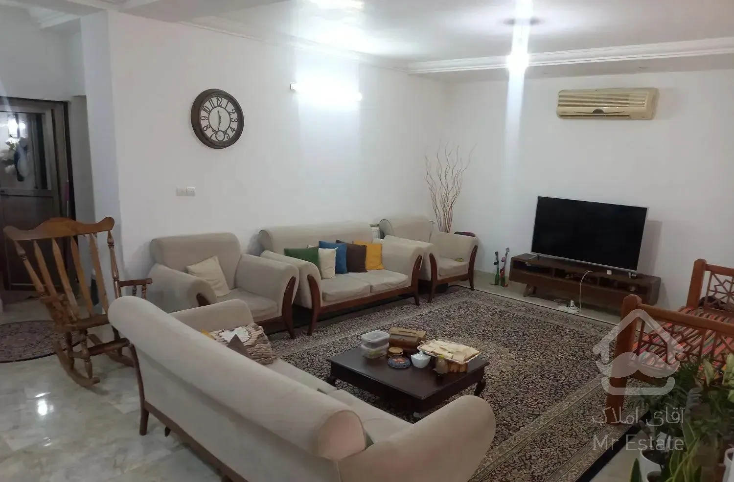 اپارتمان در پشت شفا عبدی ۲