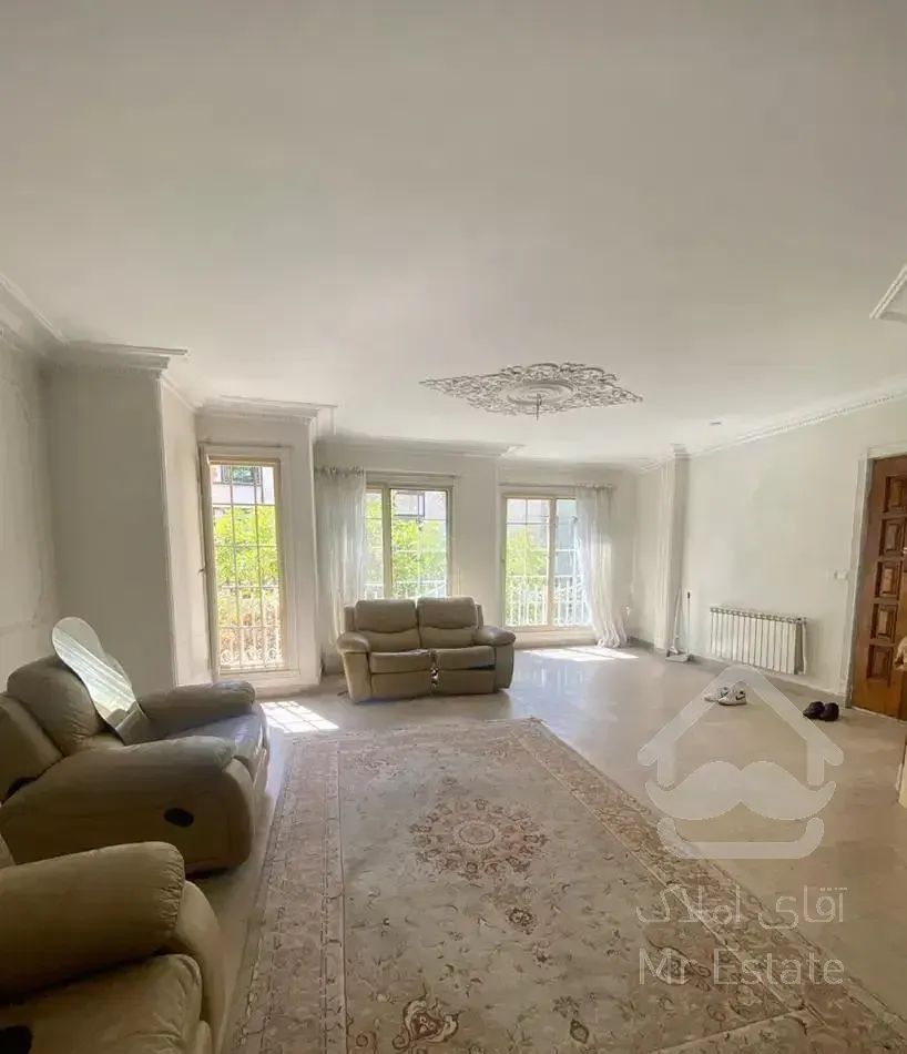 دوراهی قلهک/۱۱۵متر۲خواب/غرق در نور