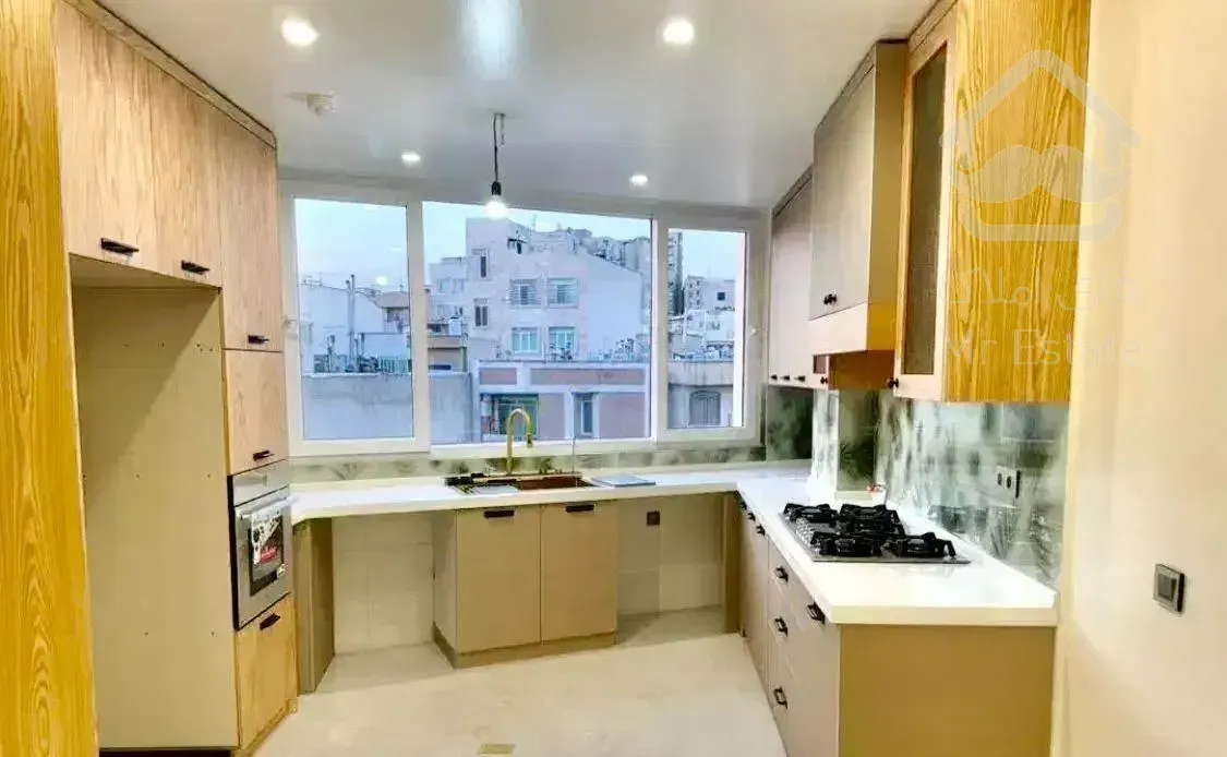 ۱۰۳متر/دوخوابه/تکواحدی/کلیدنخورده/جمهوری یاسری