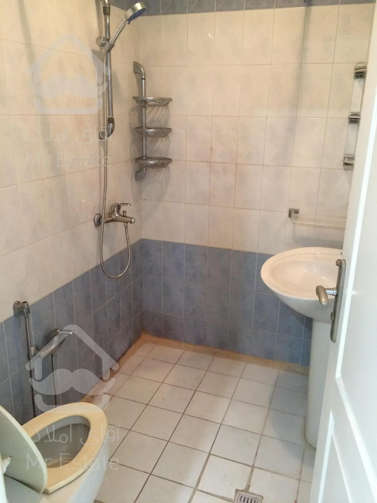 پونک نفت ۷۵متردوخواب