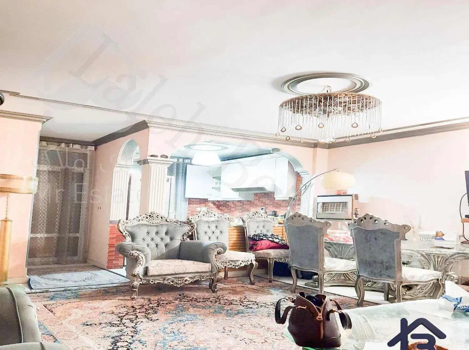 آپارتمان ۶۷ متری ۲ خوابه تک واحدی