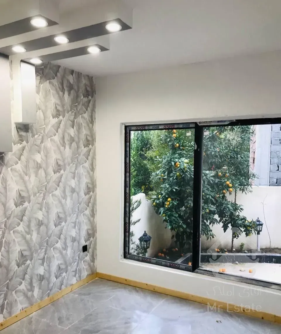 ویلا باغچه همکف 150 متری شهرک برند سند تک‌برگ