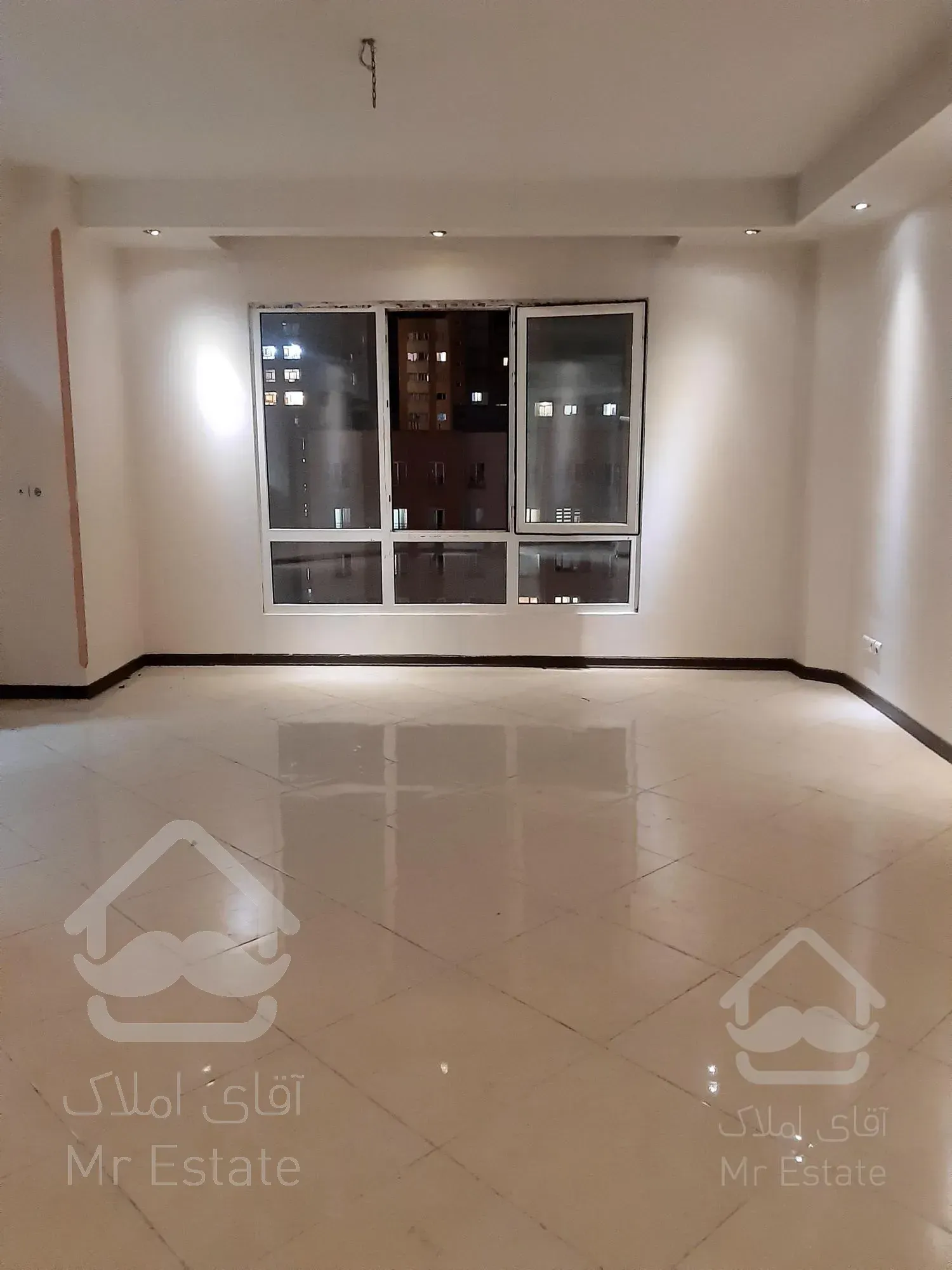 ۹۷ متر ویو ابدی دریاچه چیتگر منطقه۲۲