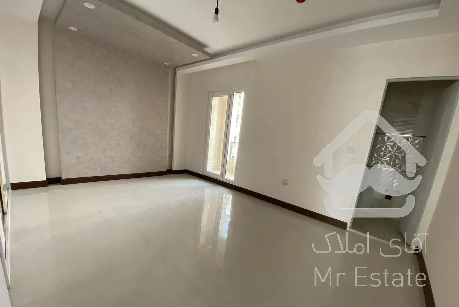 ۱۸۵ متر (تک واحدی/۳۰ متر تراس)-میرداماد