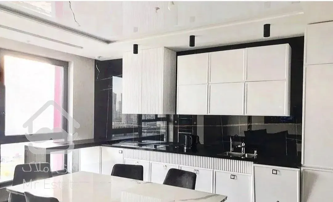 طراحی تخصصی کابینت و دکوراسیون داخلی