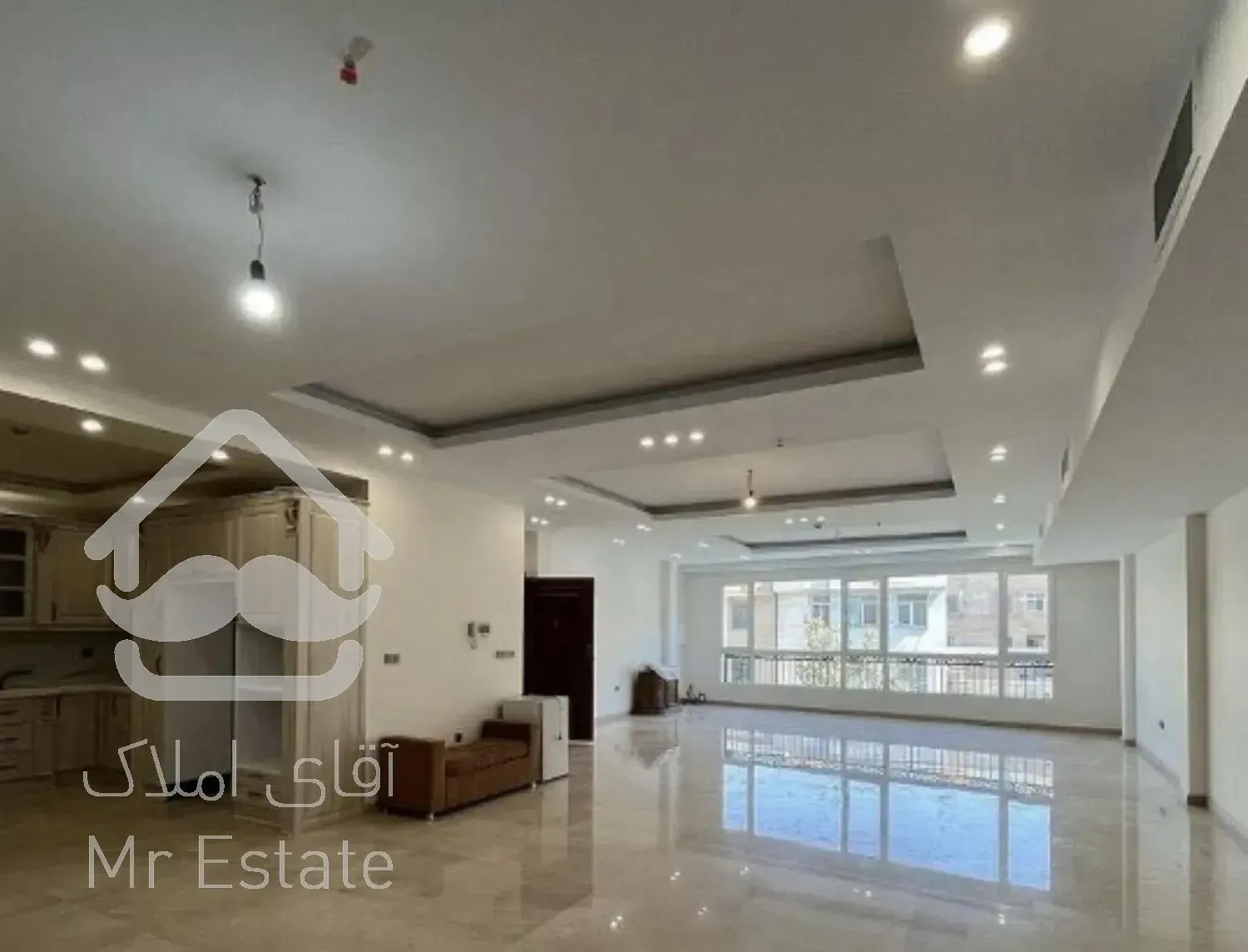 میرداماد   ۱۵۰ متر ۳خ  روبه آفتاب    نوساز