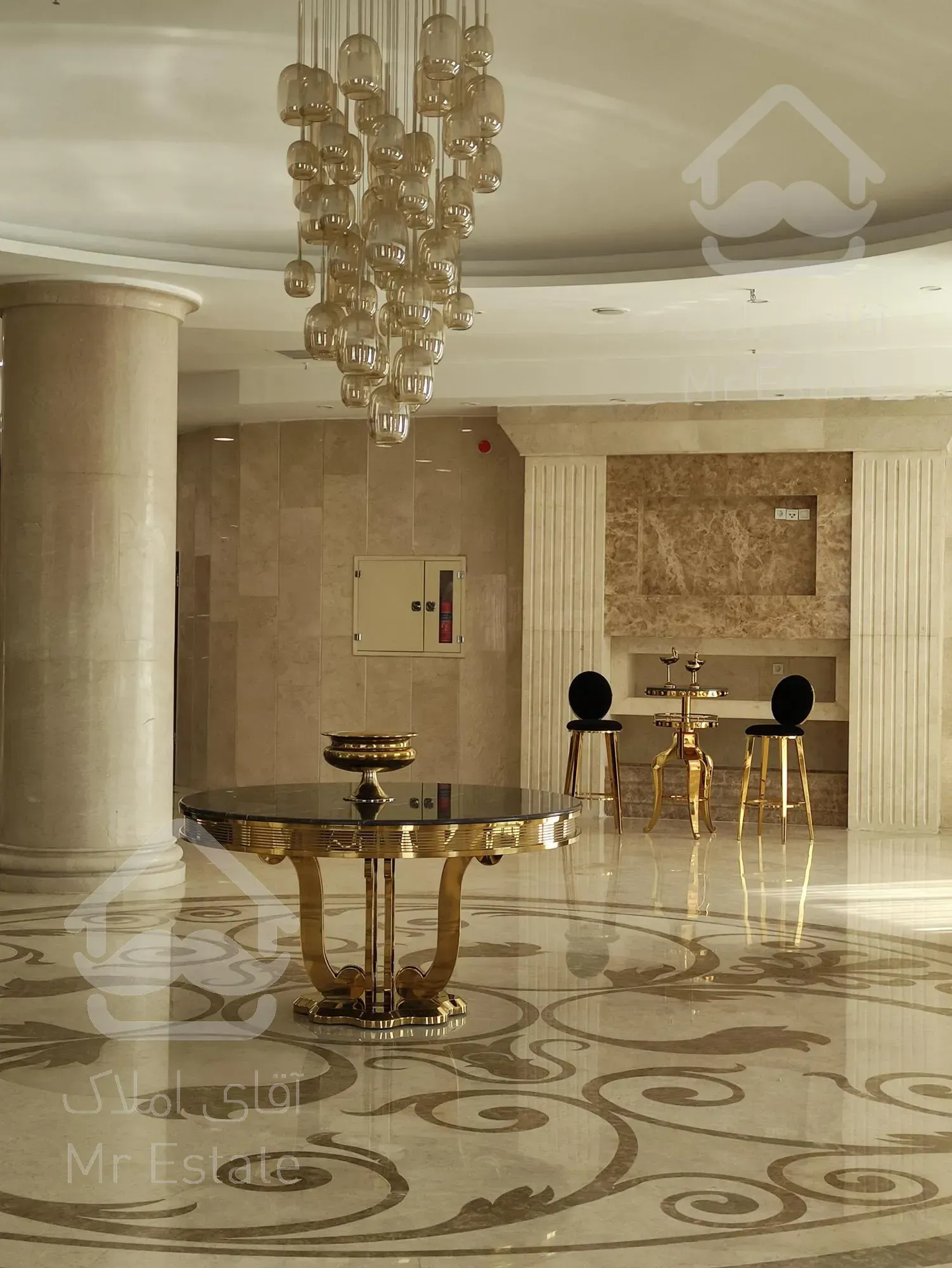 برج دو قلو پردیس/کلید نخورده/غرق در نور