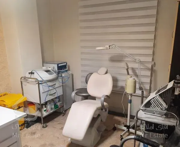 موقعیت صددرصد اداری 70 متر نبش