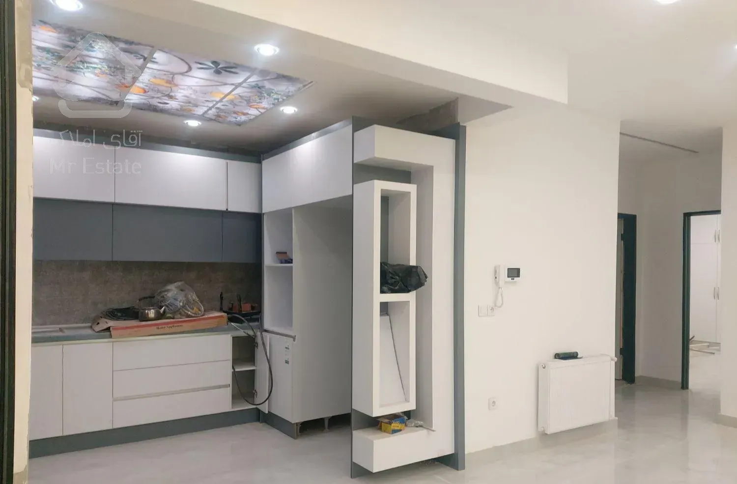 فروش ویلایی ۳ نبش معلم