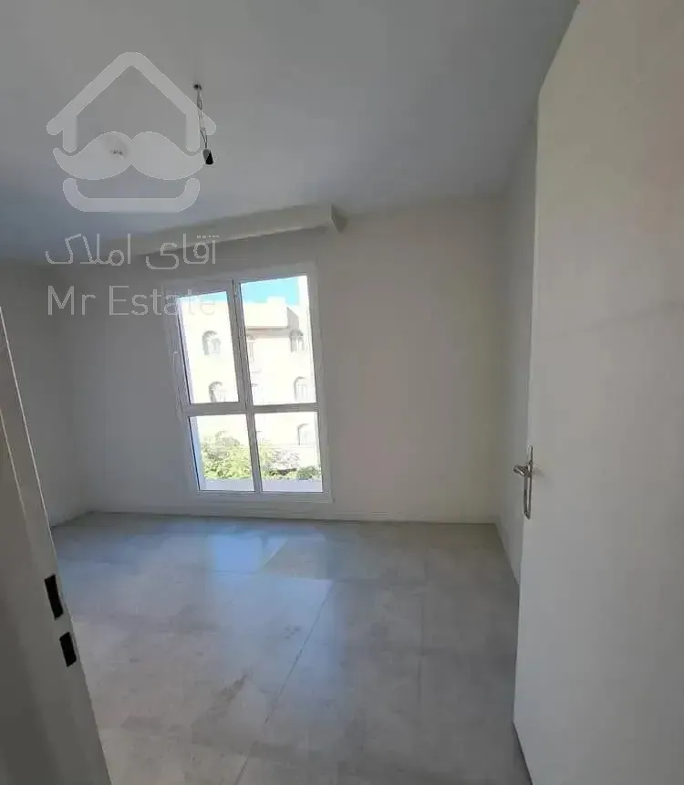 98 متر /نوساز/سالن پرده خور/شهرک نفت