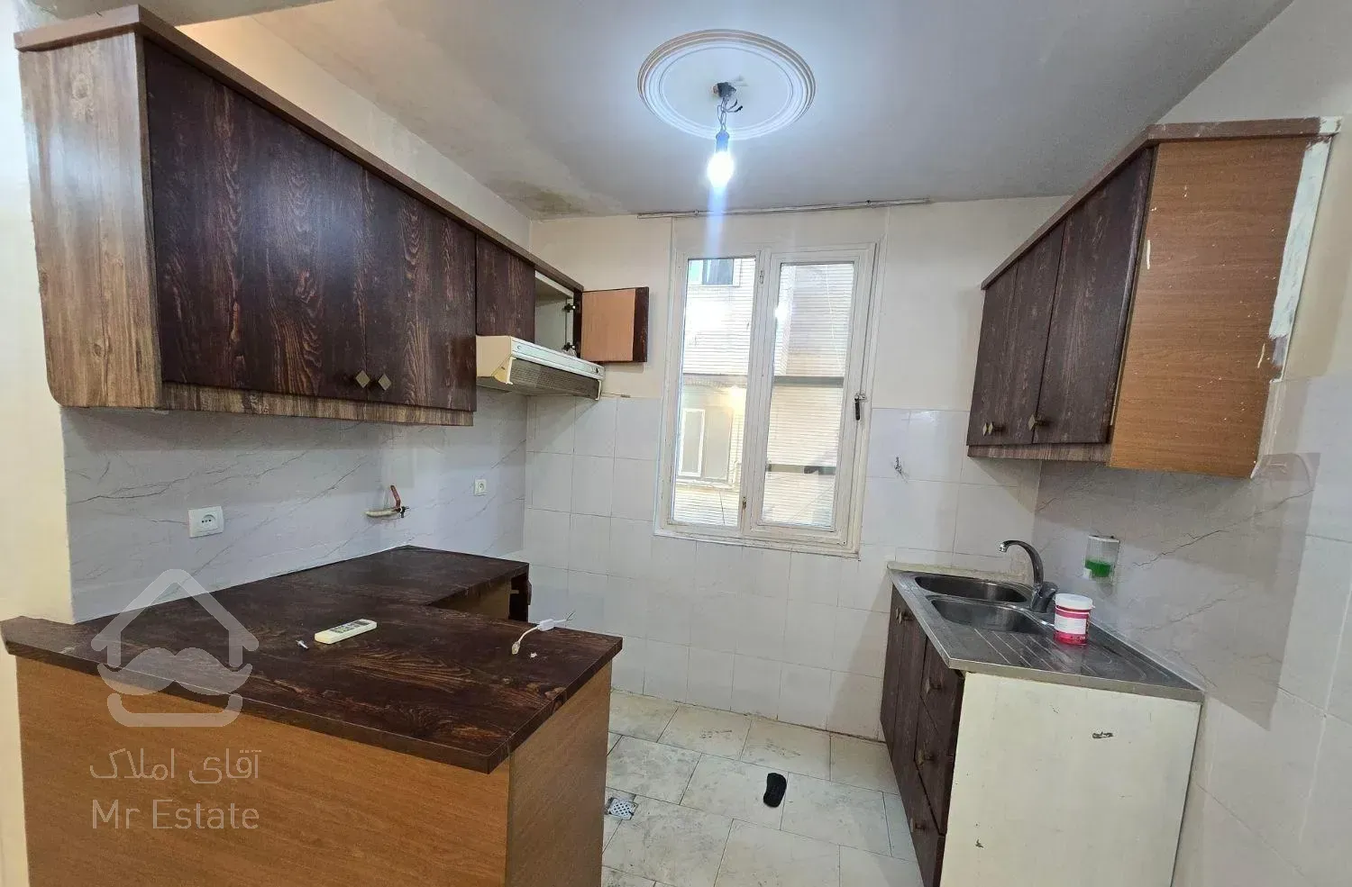 اجاره آپارتمان ۵۰ متری ۱ خوابه طبقه ۱ در بازار