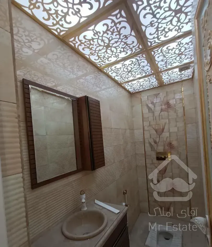 اعیان نشینی باپنت‌آپارتمان۴برنورگیر۴۵۰متری/طلاکاری