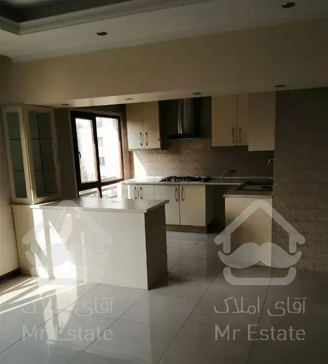 آپارتمان 110 متری 2 خواب در شمس آباد