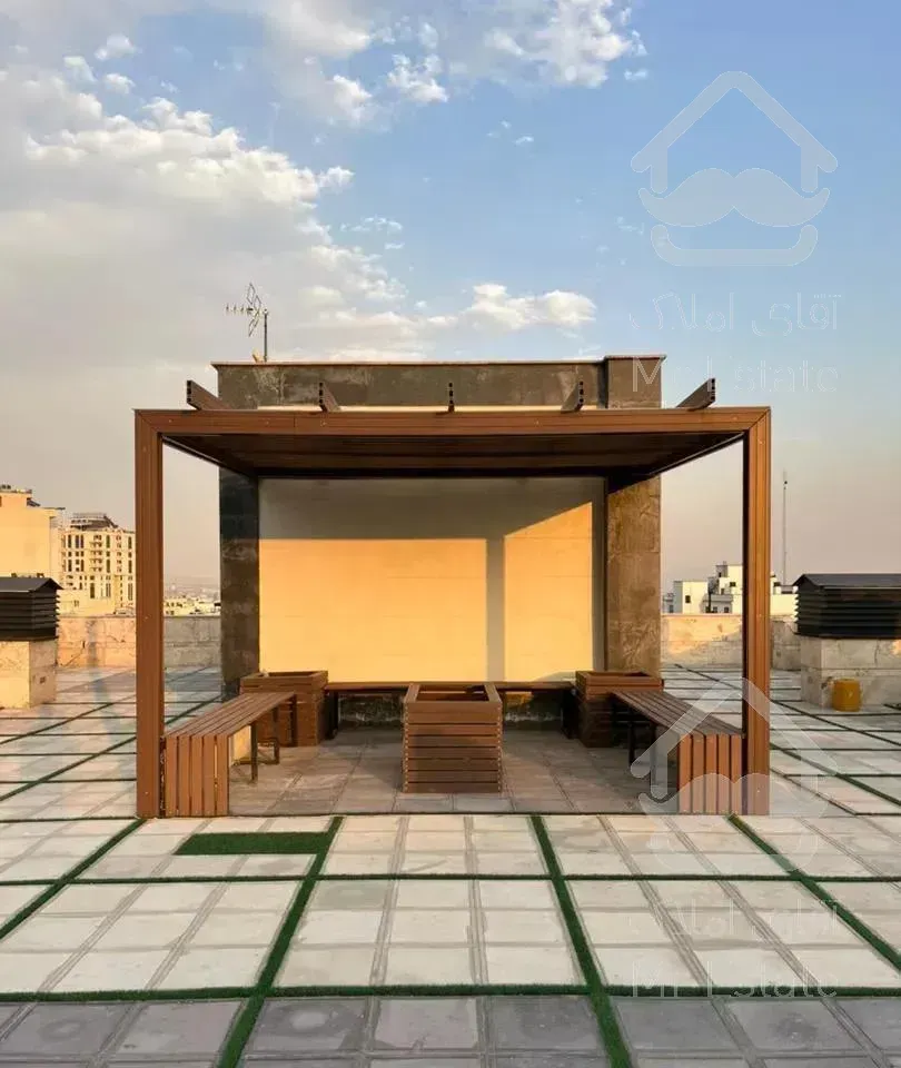 115 متر / 2 خواب / کلید نخورده / روف گاردن