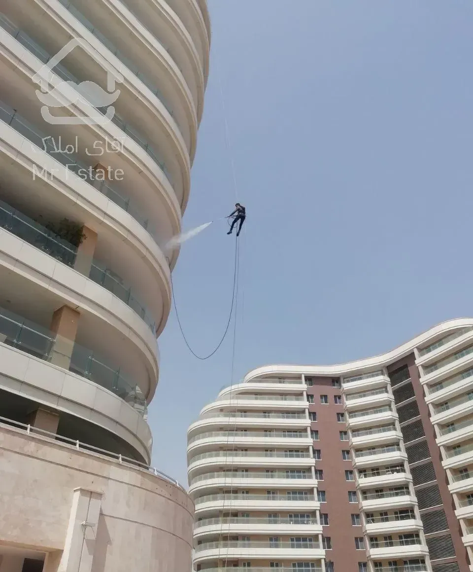 پیچ و رولپلاک نما شست و شوی نما سیمانکاری راپل