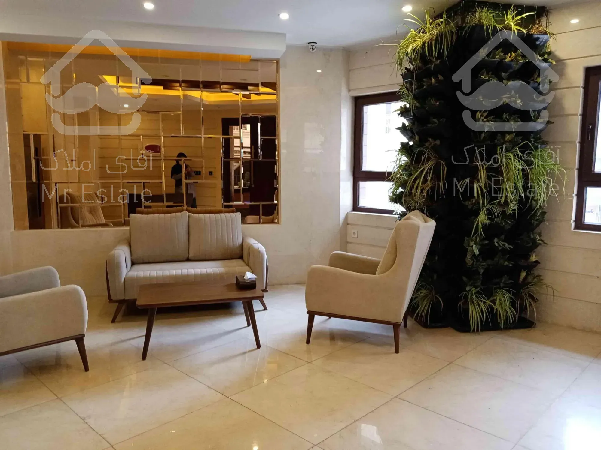 165 متر نیاوران کلید نخورده نور شمال و جنوب