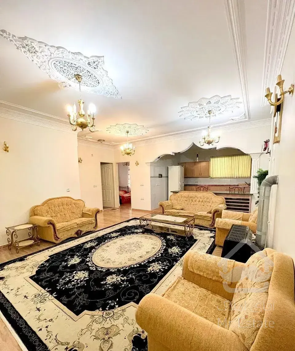 یک واحد۱۱۰ متری دو خواب برای اجاره سالانه