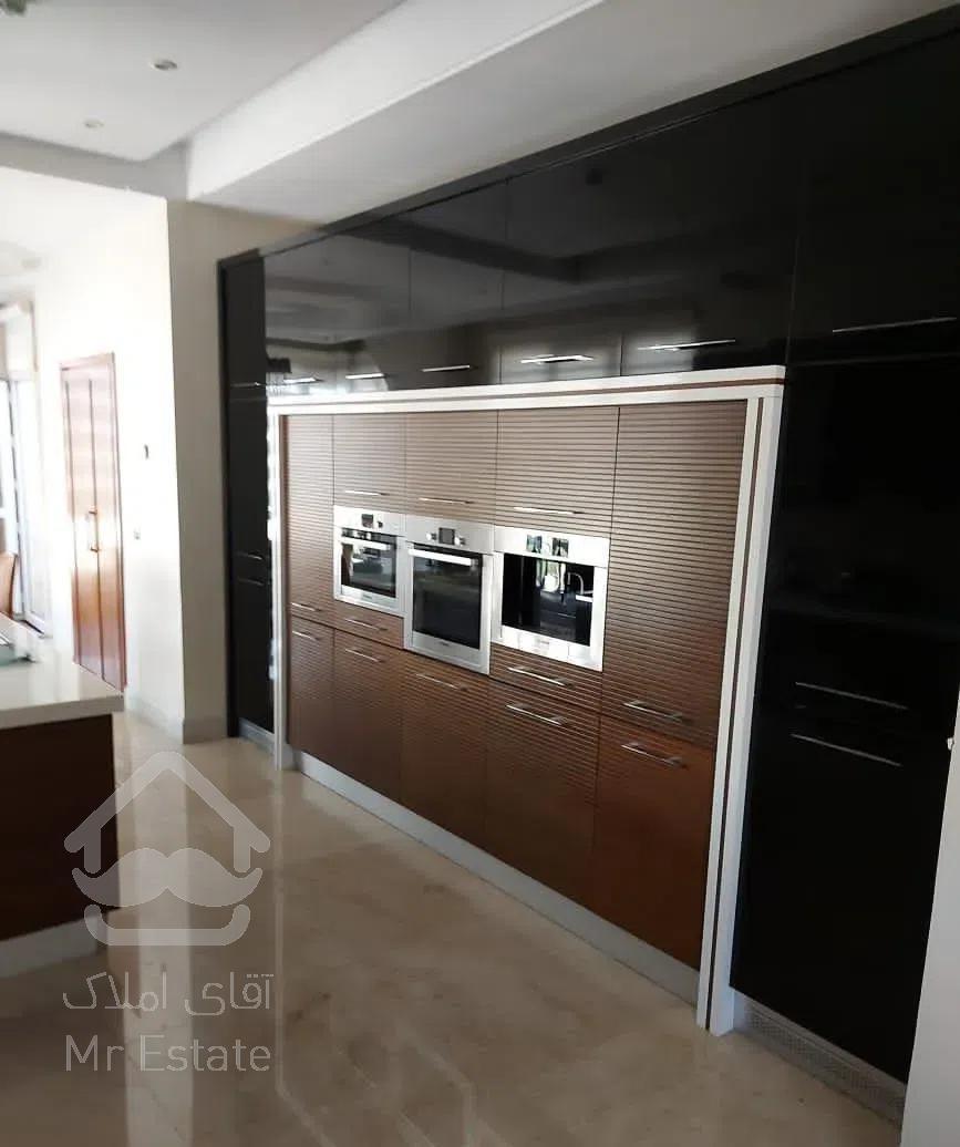 الهیه ۳۶۰متر تک واحدی با سوئیت مجزا در طبقات بالا