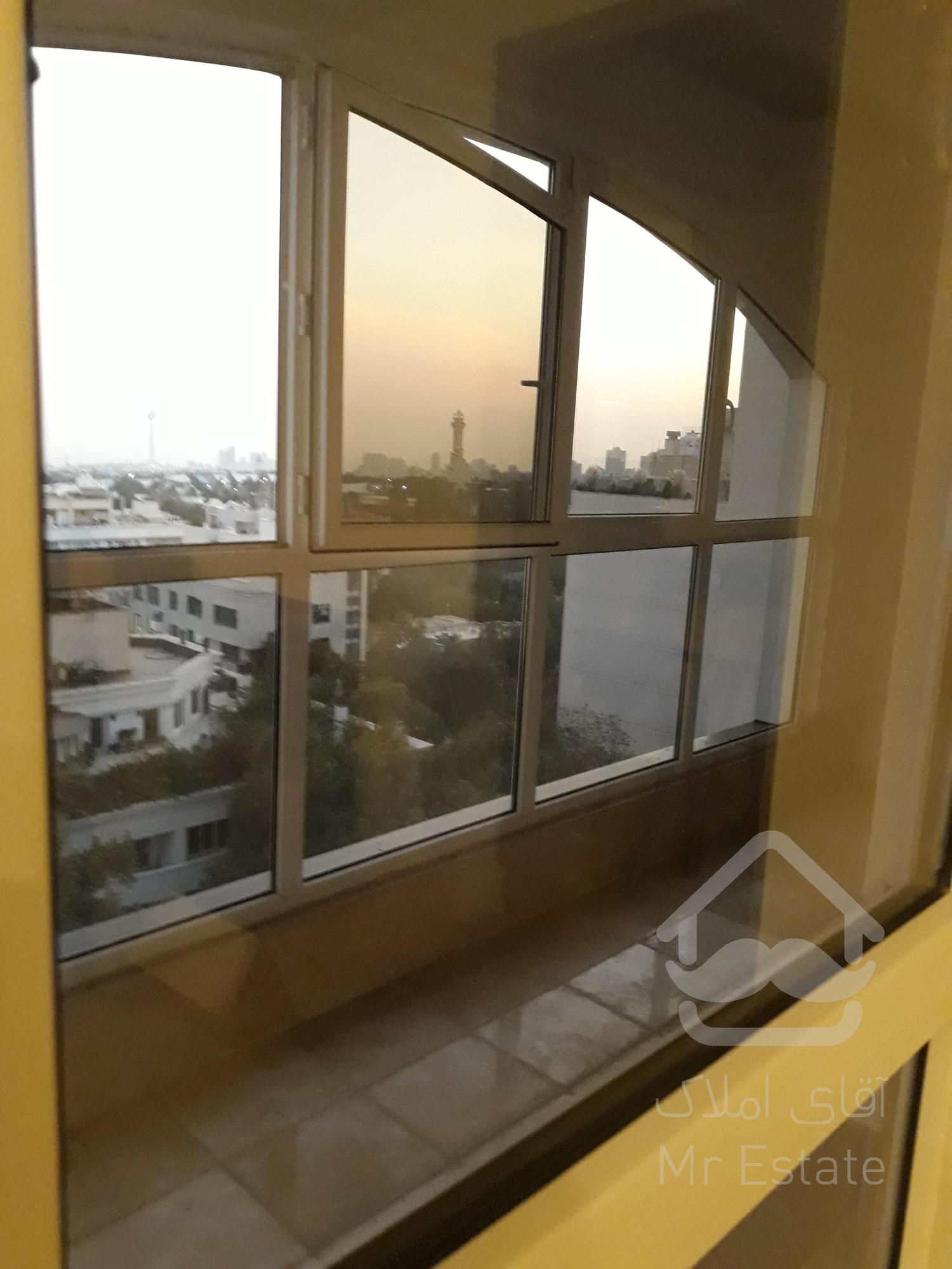اجاره و رهن آپارتمان محمودیه 330  متر لاکچری
