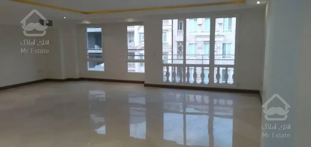 رهن و اجاره آپارتمان ۲۱۵ متری ۴ خوابه نیاوران