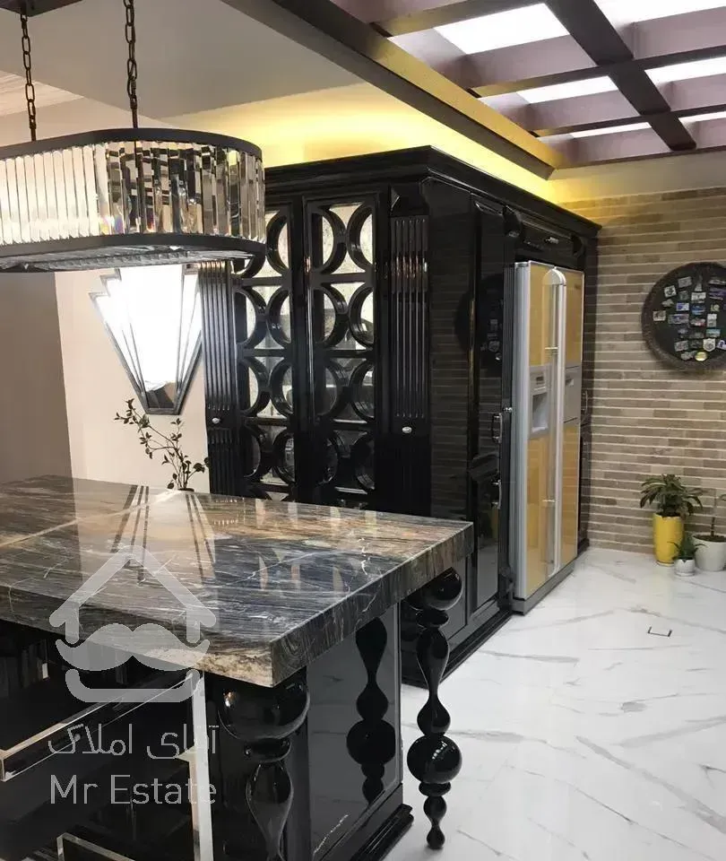 «اوین - اعرابی » ۱۱۴ متر ۸ ساله مشابه نوساز