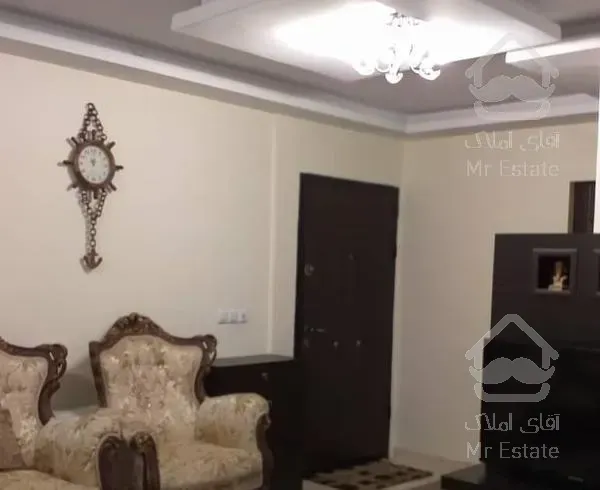 ۱۰۶ متر زمین و ۳ طبقه آپارتمان ۷۰ متری