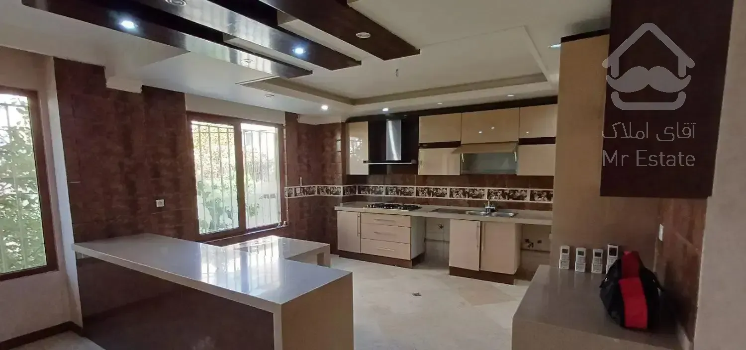 ۱۸۰ متر/ تمام امکانات