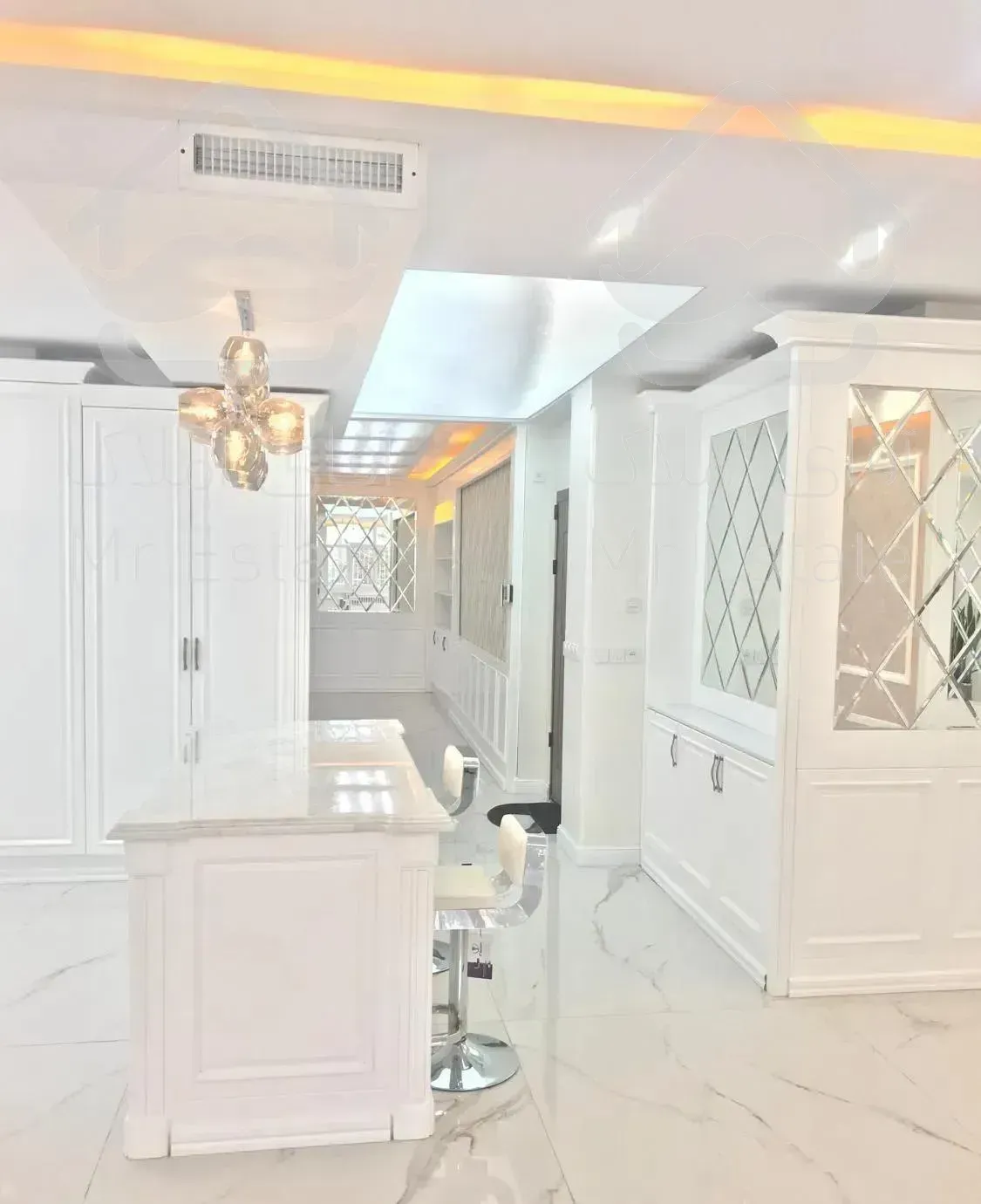 ۲۰۰متر فول بازسازی « ونک - خدامی»