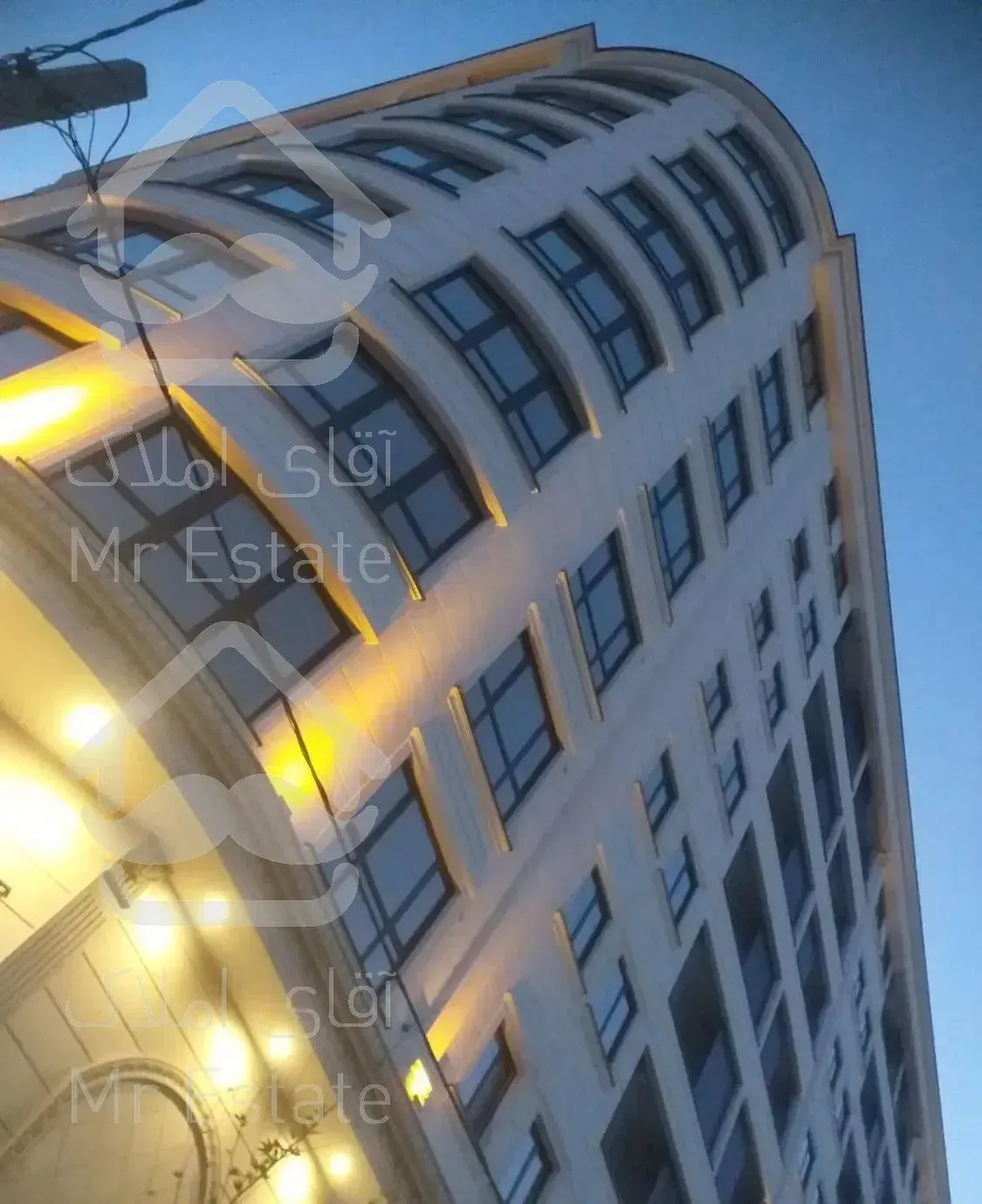 واحد100متری خوش نقشه نوساز/ولی عصر/فول