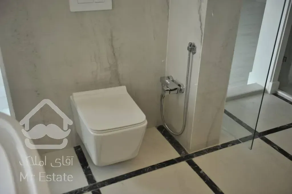 فروش ویلا ولنجک 1250 متر اکازيون