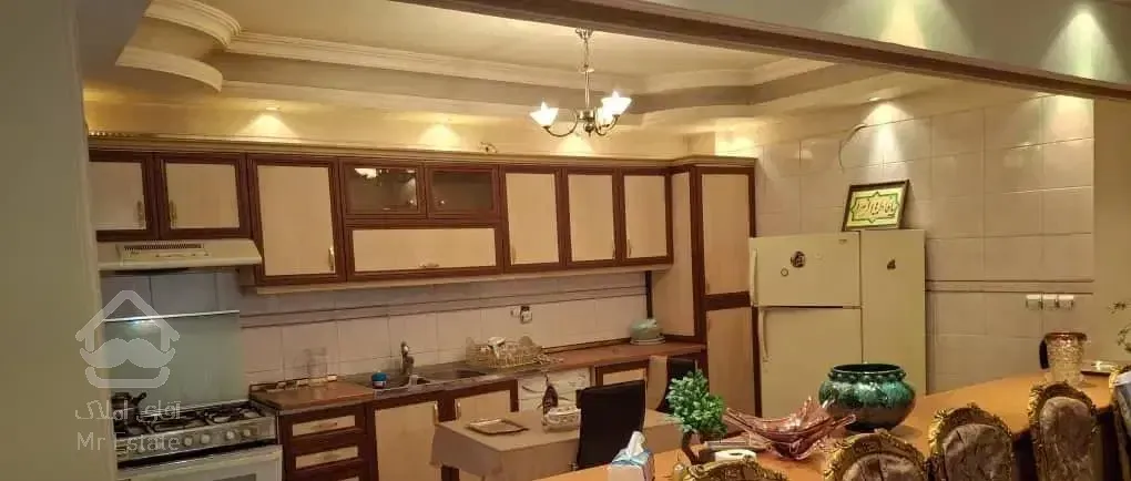 140متر تکواحدی(املاک سادات)