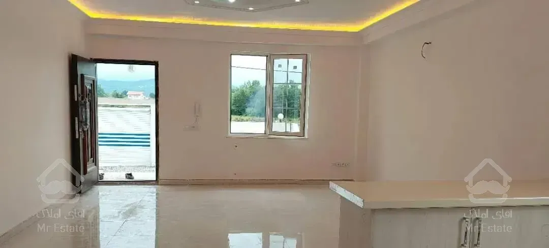 250متر.با ویلا نوساز به متراژ99متر دارای بهارخواب.