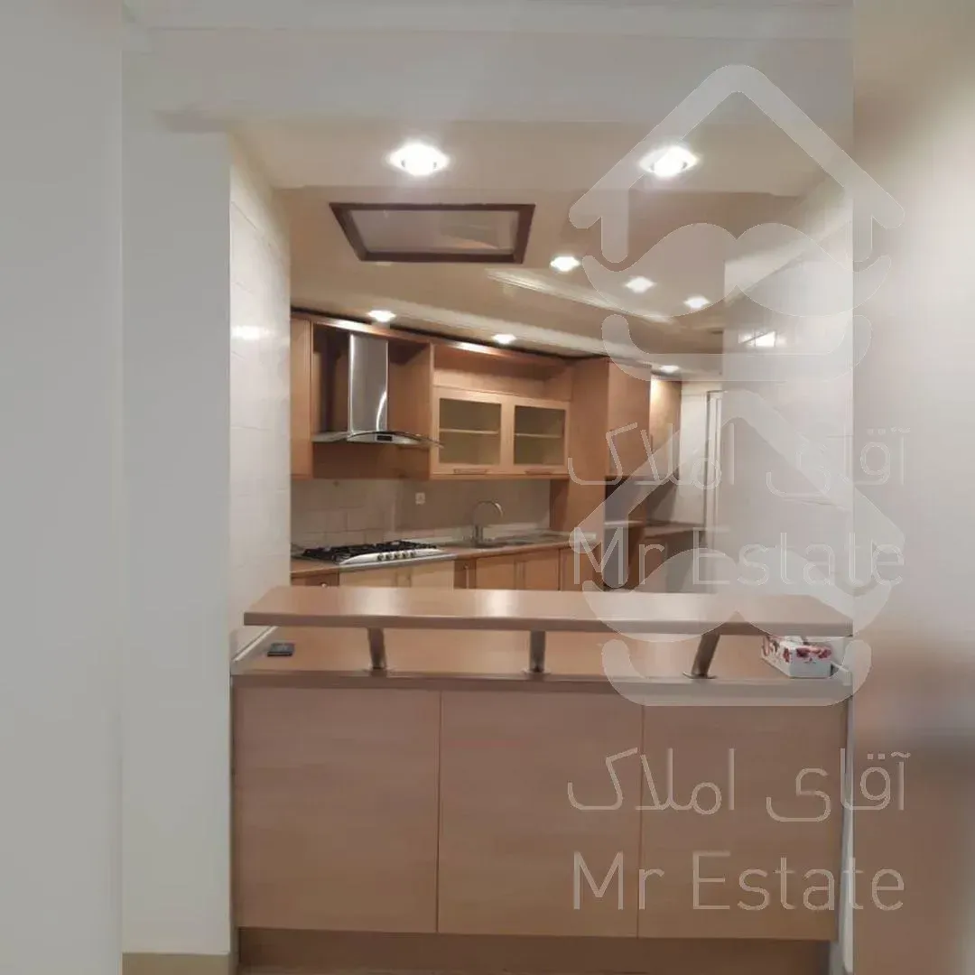 خرید اپارتمان پلان تفکیکی در کریمی ۱۹۰ متر