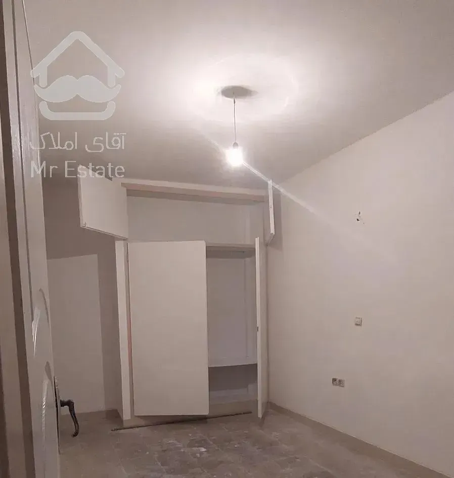 صفاشرقی/۳۸ متر/طبقه ی دوم /نور