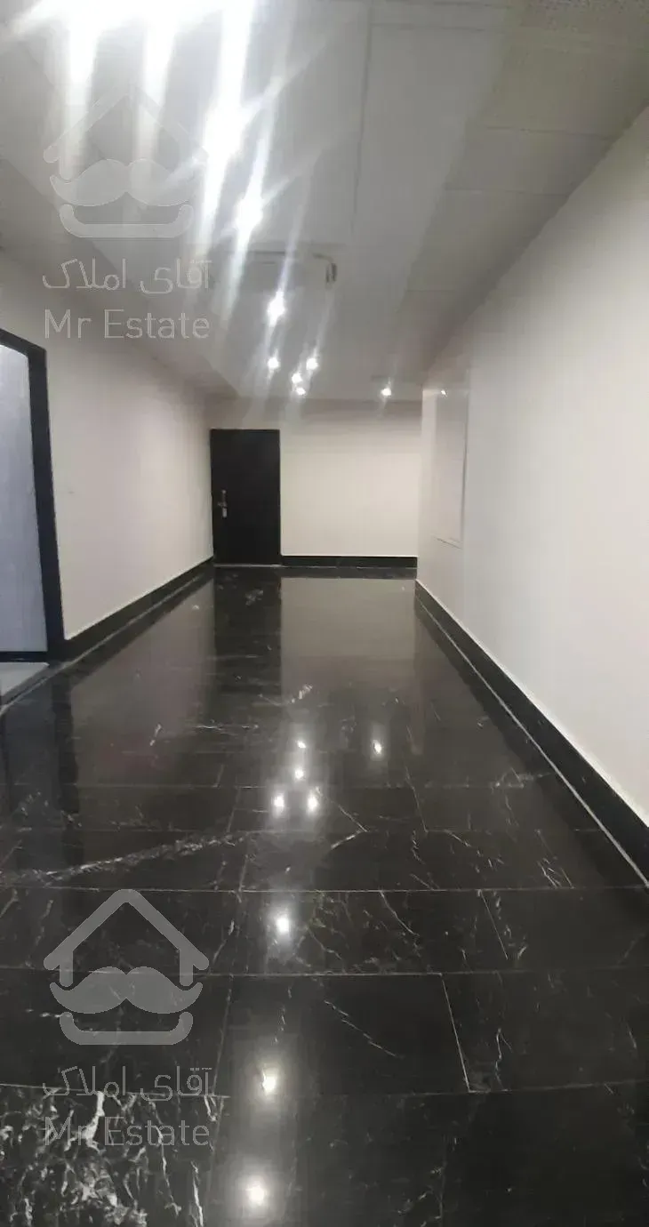 واحد ۸۲متری سند اداری کلید نخورده دریاچه چیتگر