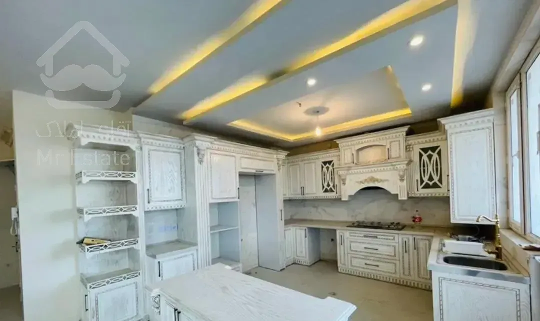 اپارتمان/پشت حاشیه وکیل اباد/صفرسازی شده