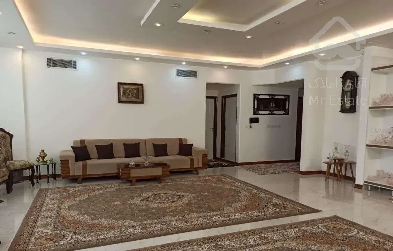 فروش آپارتمان ۱۳۳ متری ۲ خوابه در بلوار ۱۵ خرداد