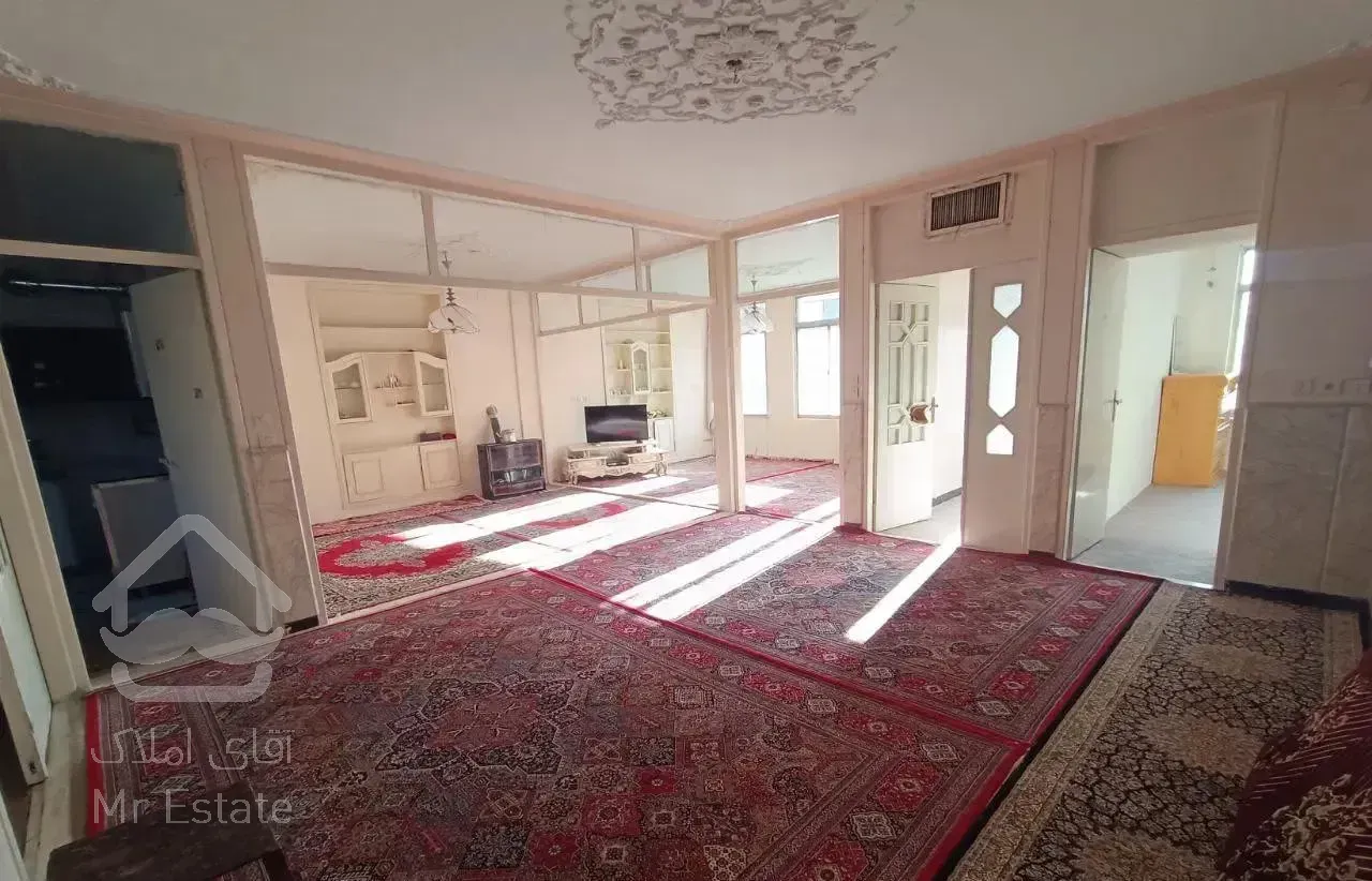 ۱۴۰متری حیاط دار /امام رضا